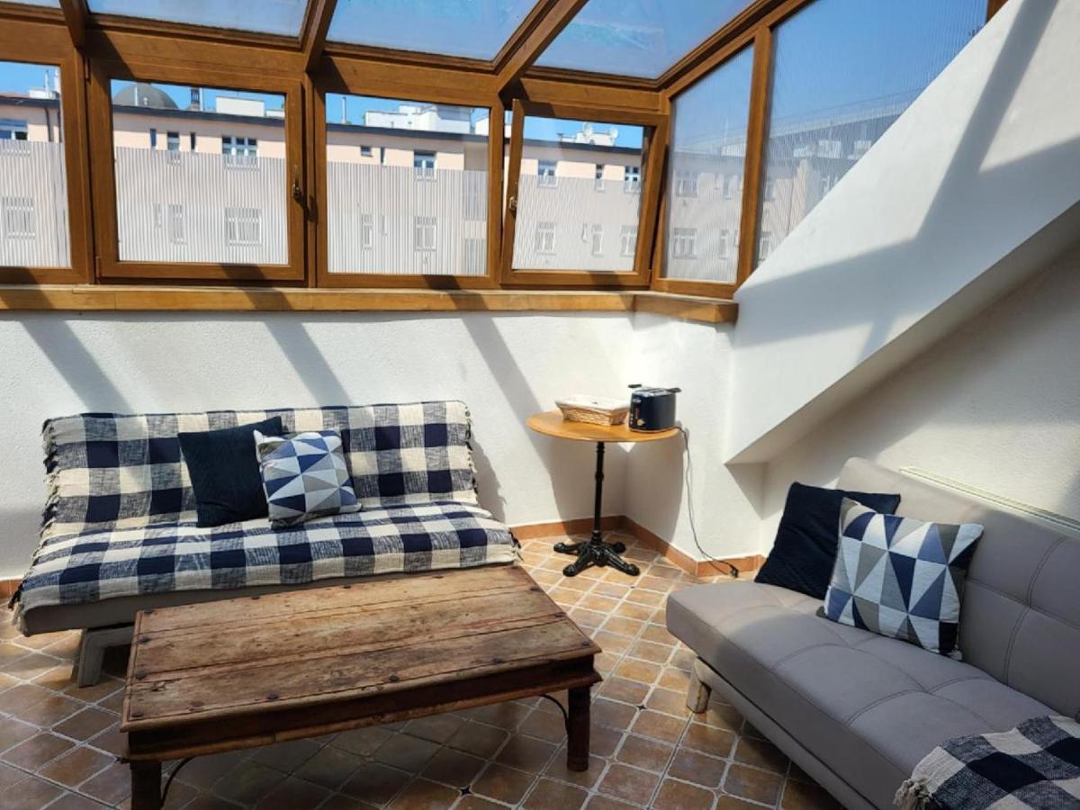 Sunflower Prague Apartments And Suites المظهر الخارجي الصورة