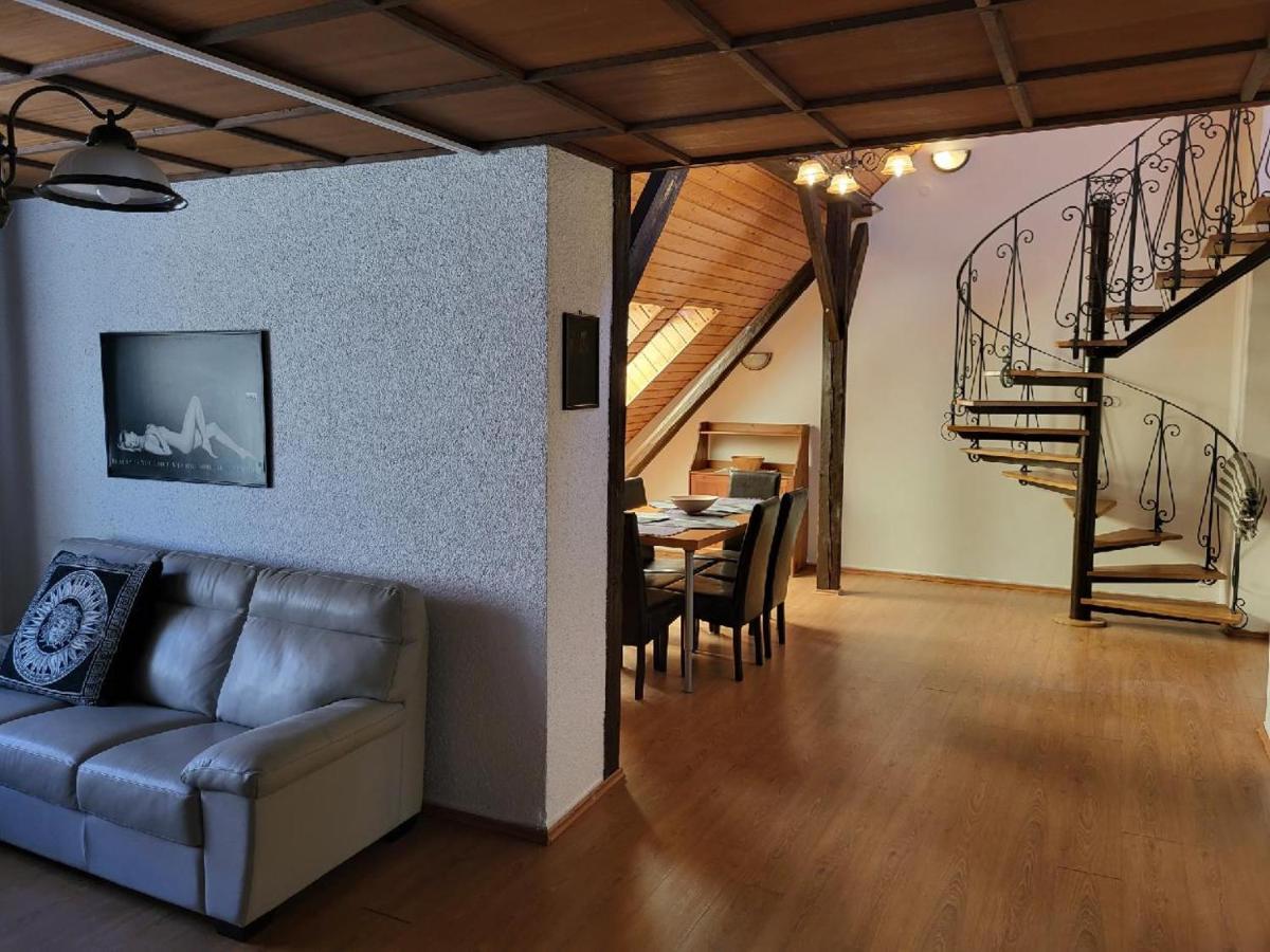 Sunflower Prague Apartments And Suites المظهر الخارجي الصورة
